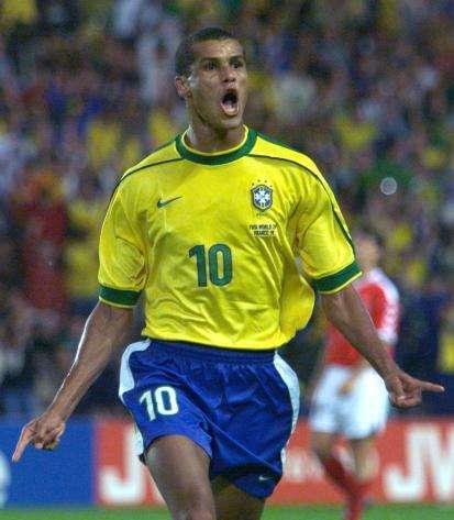 纳普领导的 纳普领导的