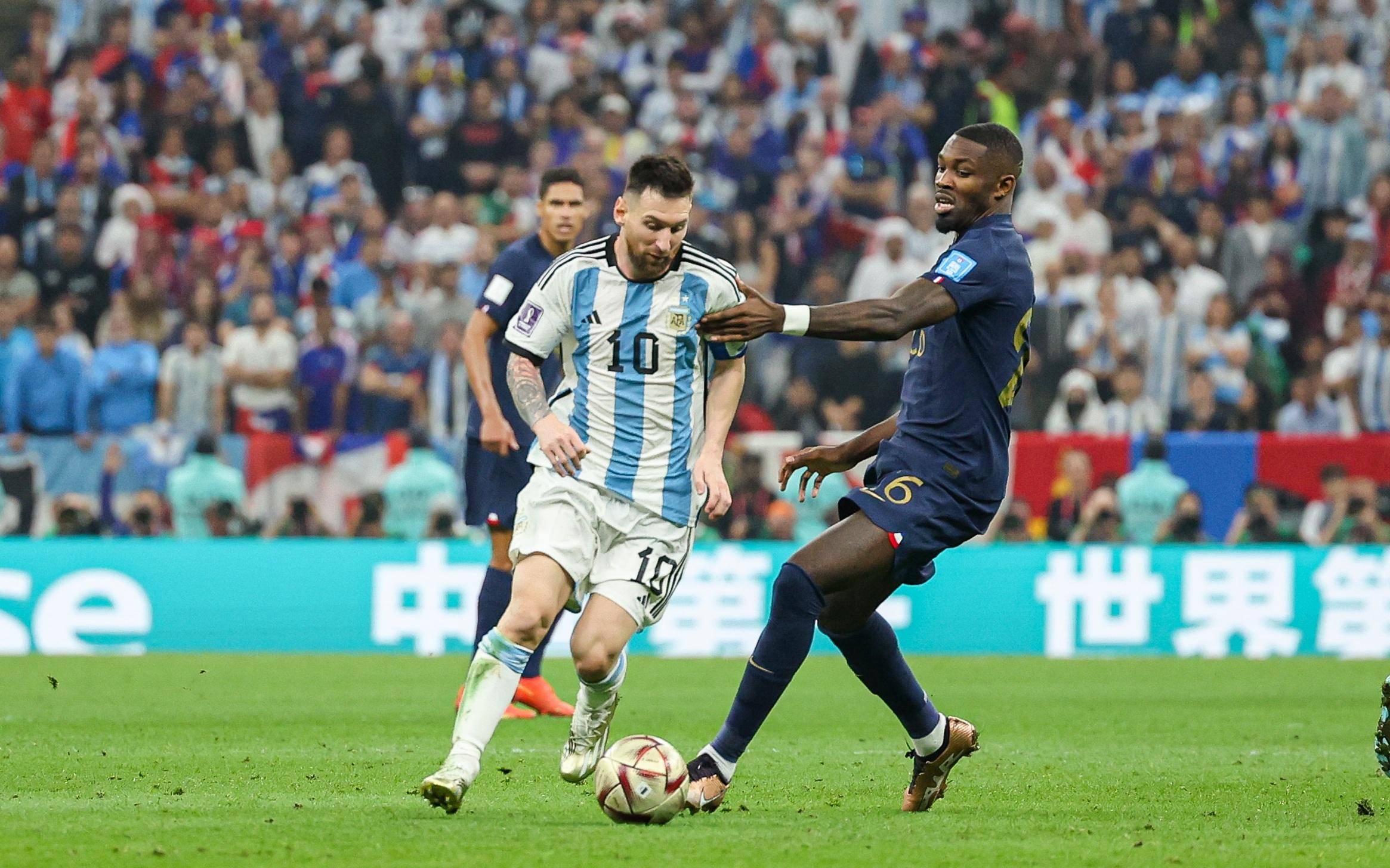 尽管海港和 尽管海港和