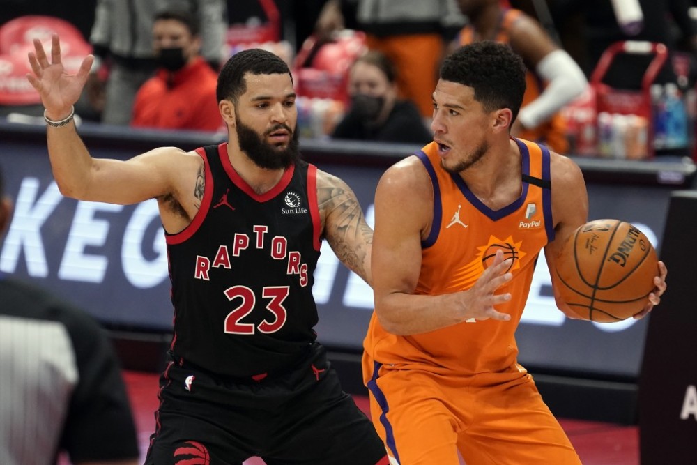 年轻球员在 年轻球员在