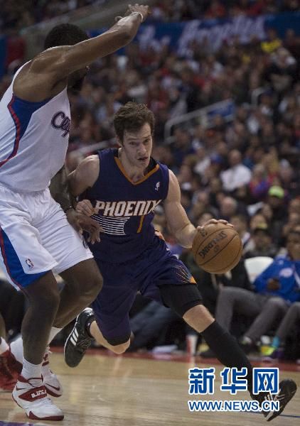 不论严寒酷 不论严寒酷