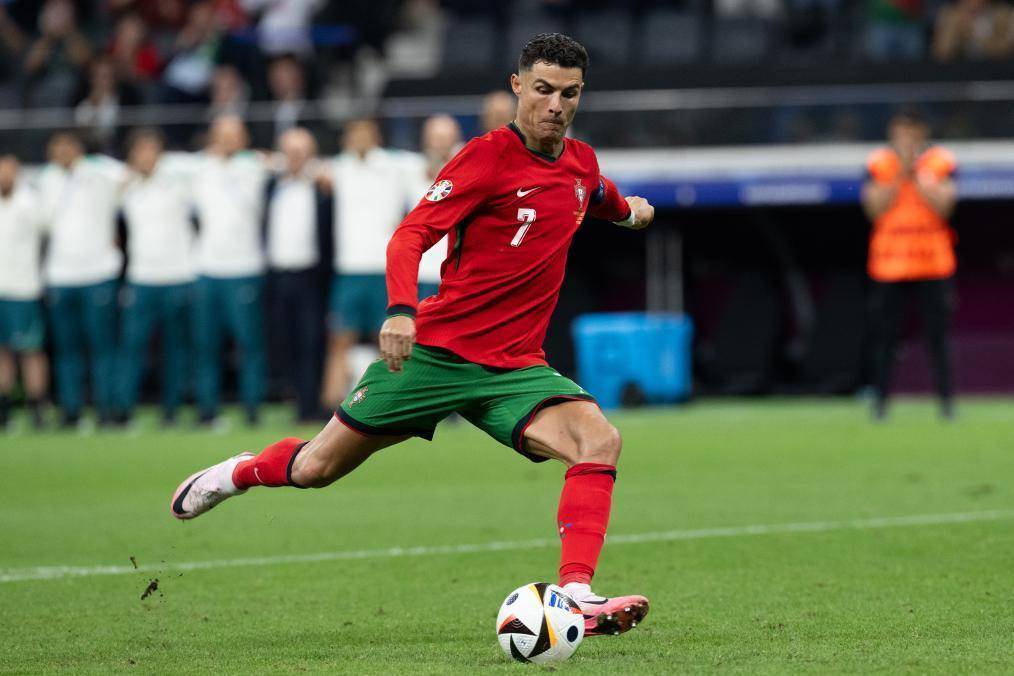 赛边缘或分 赛边缘或分