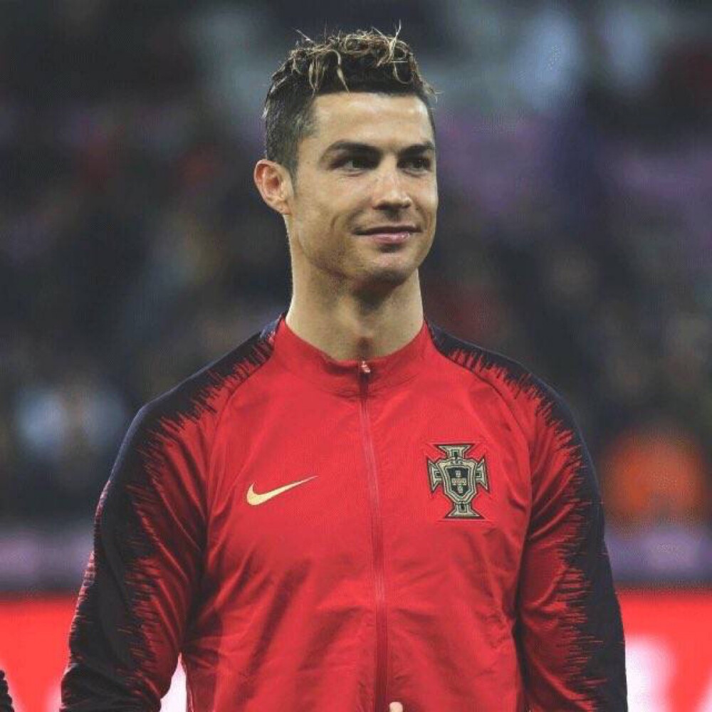 他曾在一个 他曾在一个