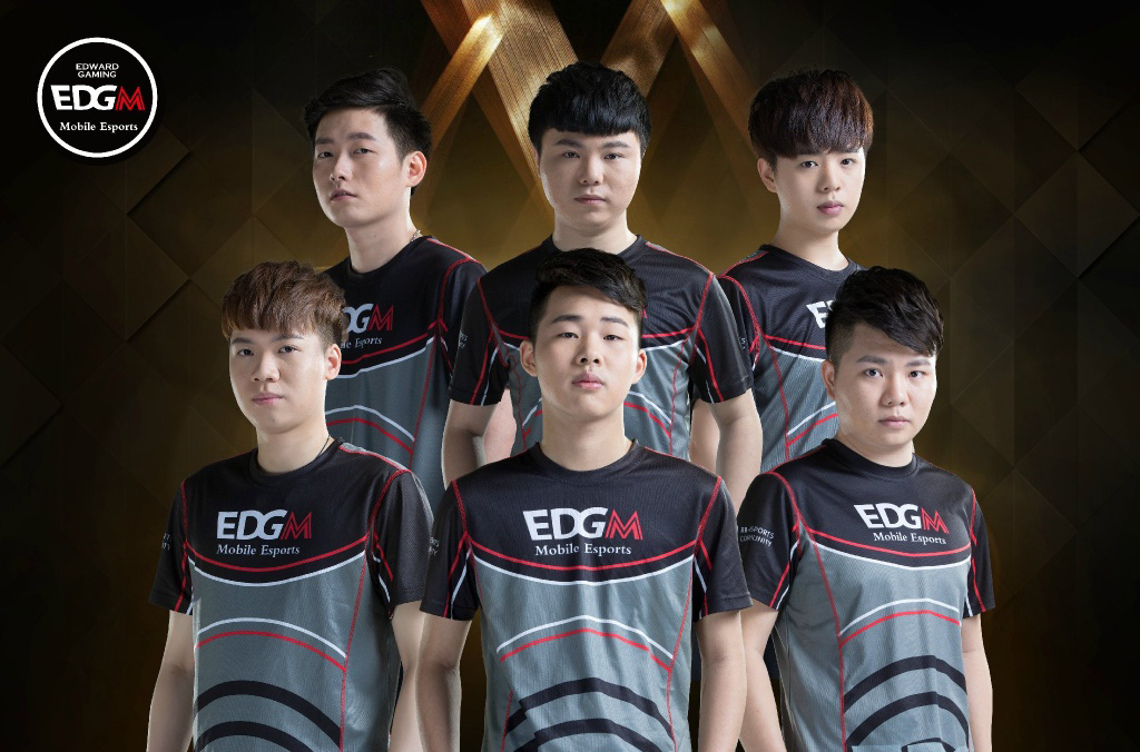 与此同时 与此同时