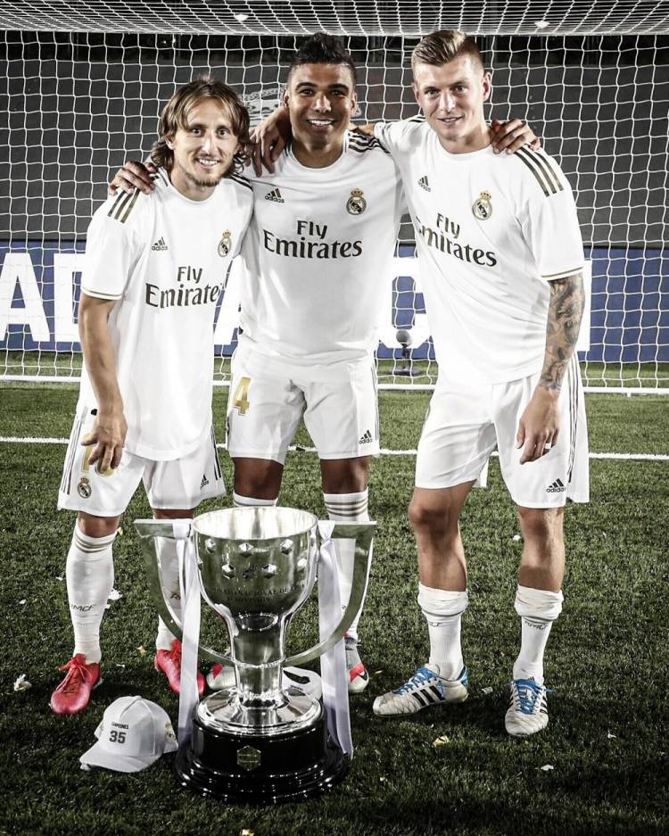 并非阴影 并非阴影